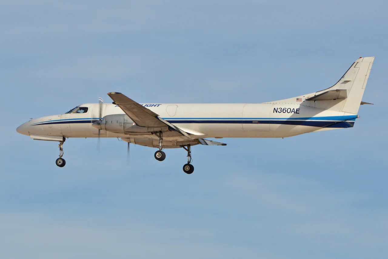 c/n AC-675.
Built 1987.
Seen arriving at McCarran International Airport, Las Vegas, NV, USA.
2nd March 2016.