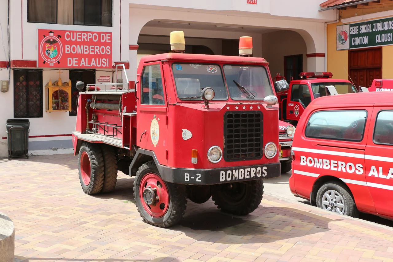 Fire engine in Alausí, Ecuador
