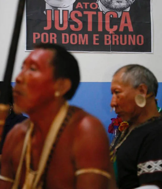 Comissão Temporária sobre a Criminalidade na Região Norte (CTENORTE) formada por parlamentares e representantes de órgãos federais, se reune com lideranças da União dos Povos Indígenas do Vale do Javari (Univaja).
Na parede foto do jornalista britânico Dom Phillips e do indigenista Bruno Pereira.

Foto: Roberto Stuckert Filho/Gab. Senador Humberto Costa