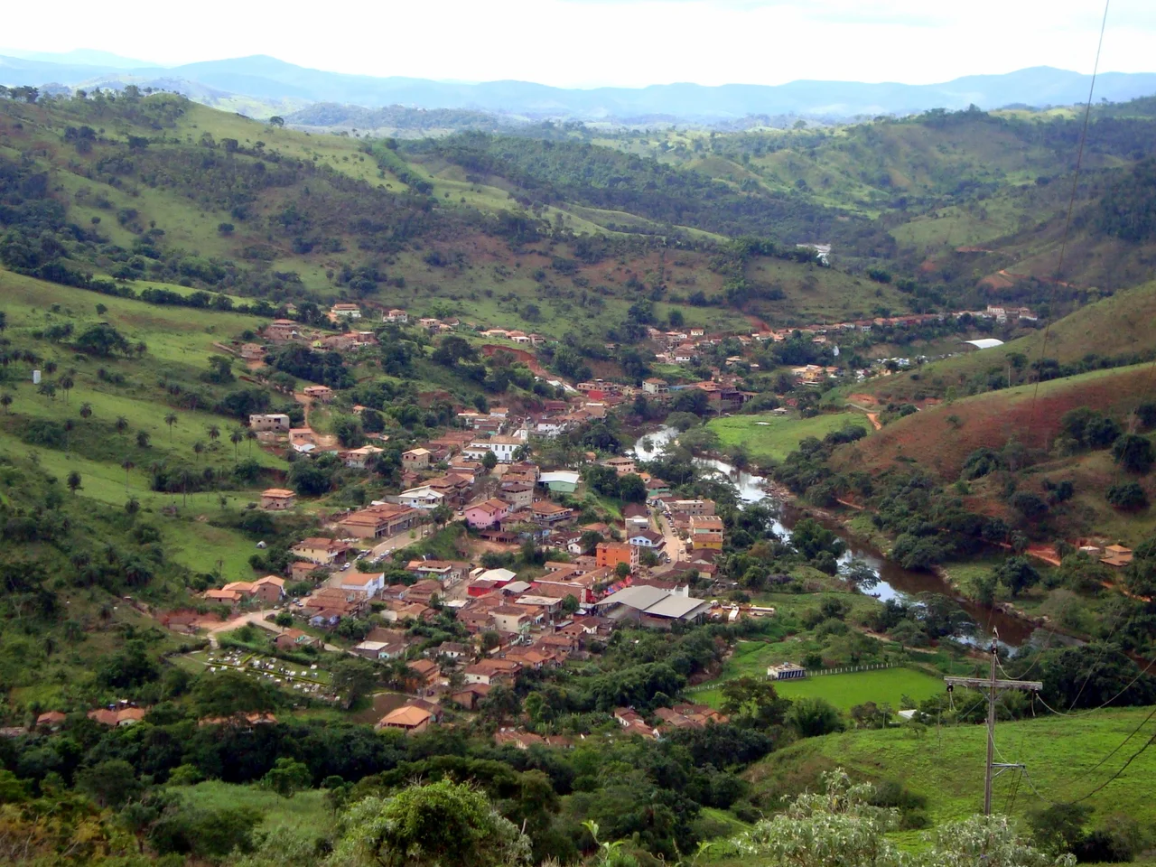 Partial view of Santo Antônio do Rio Abaixo