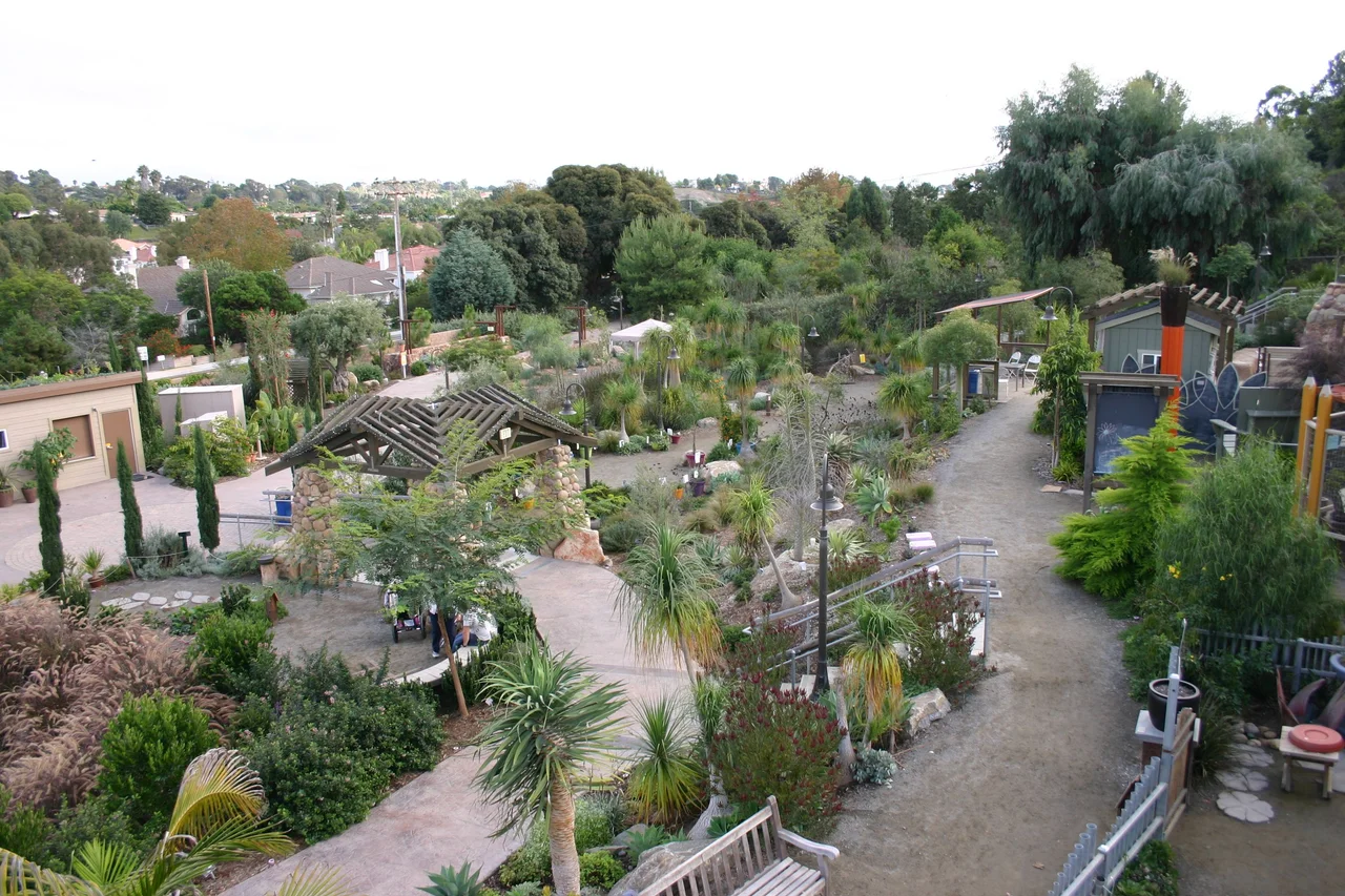 View of the San Diego Botanic Garden (formerly Quail Botanical Gardens) in Encinitas, California.
Object location33° 03′ 17.45″ N, 117° 16′ 46.82″ W View this and other nearby images on: OpenStreetMap 33.054847; -117.279672