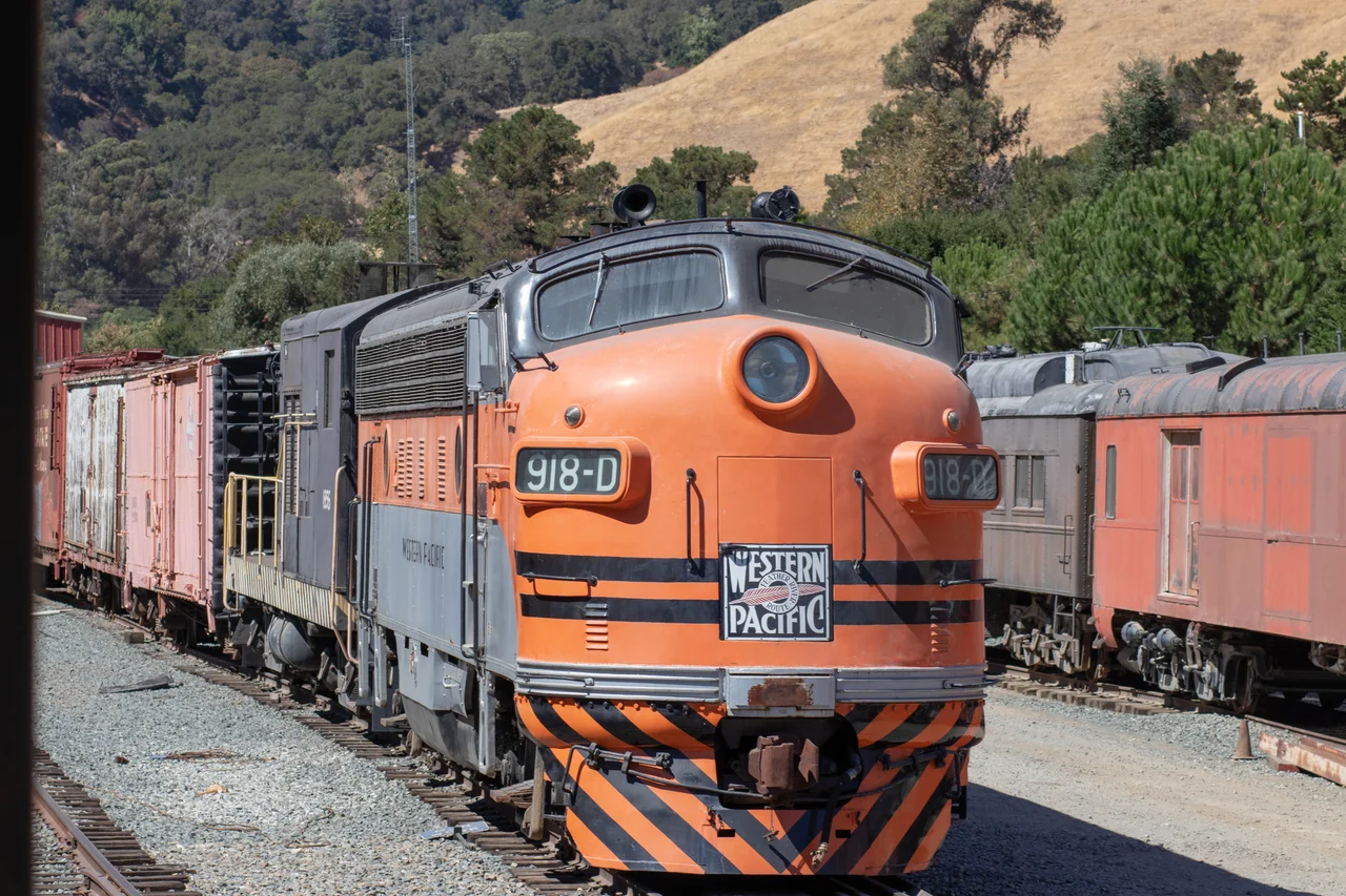 Niles Canyon Railway.