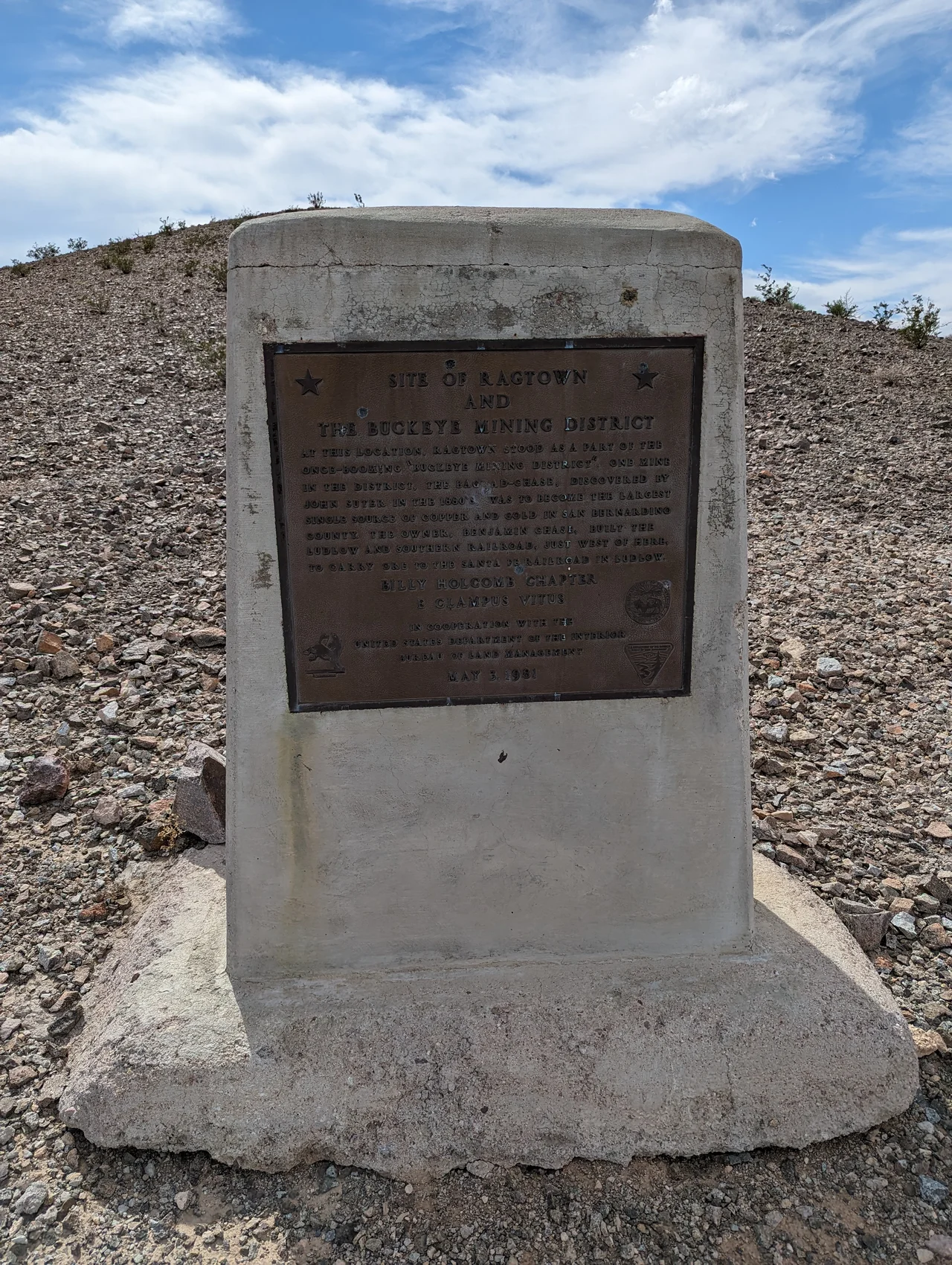 Picture of the Ragtown/Buckeye mining district plaque