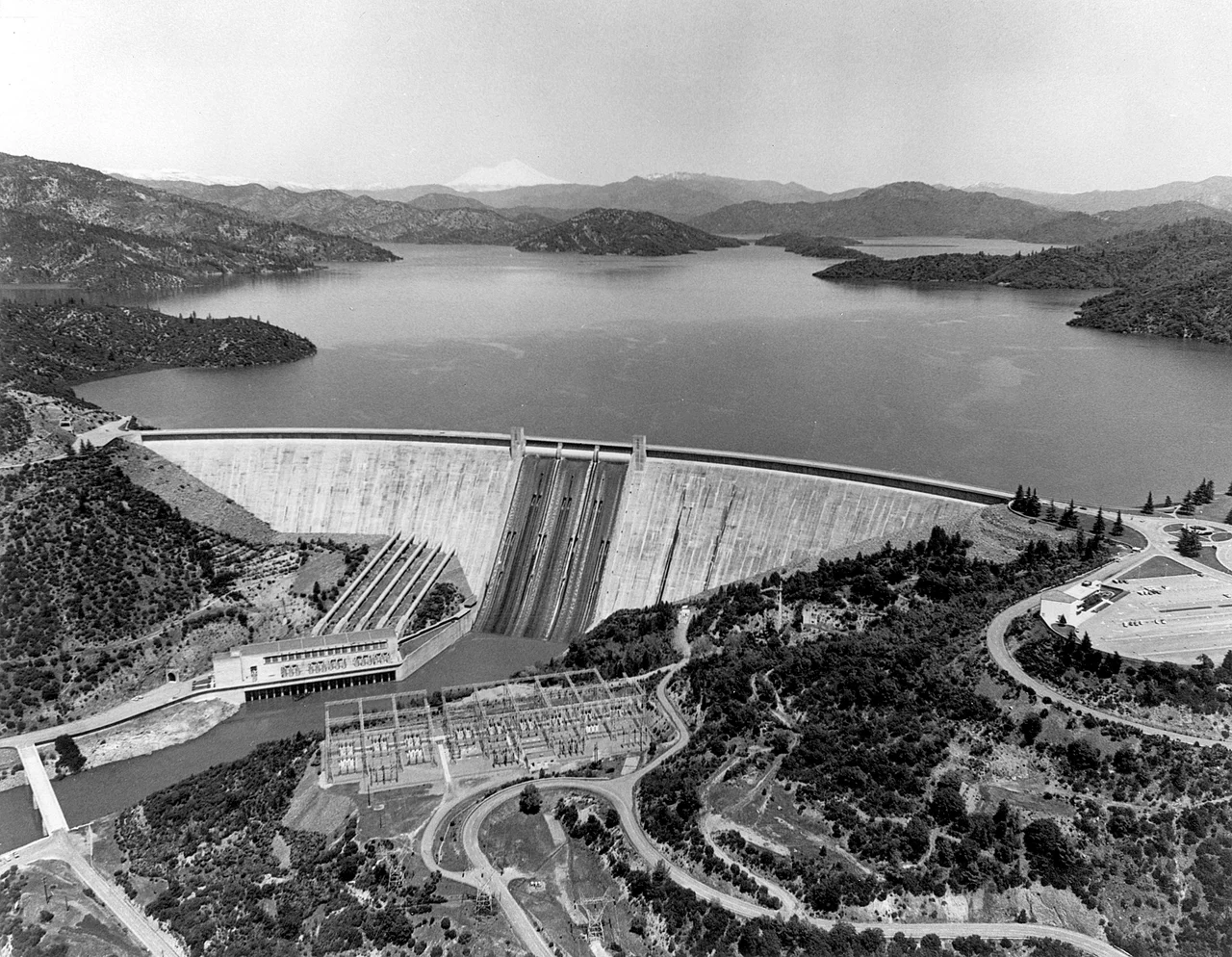 Aerial view of Shasta Dam and Lake on the Sacramento River north of Redding, California.