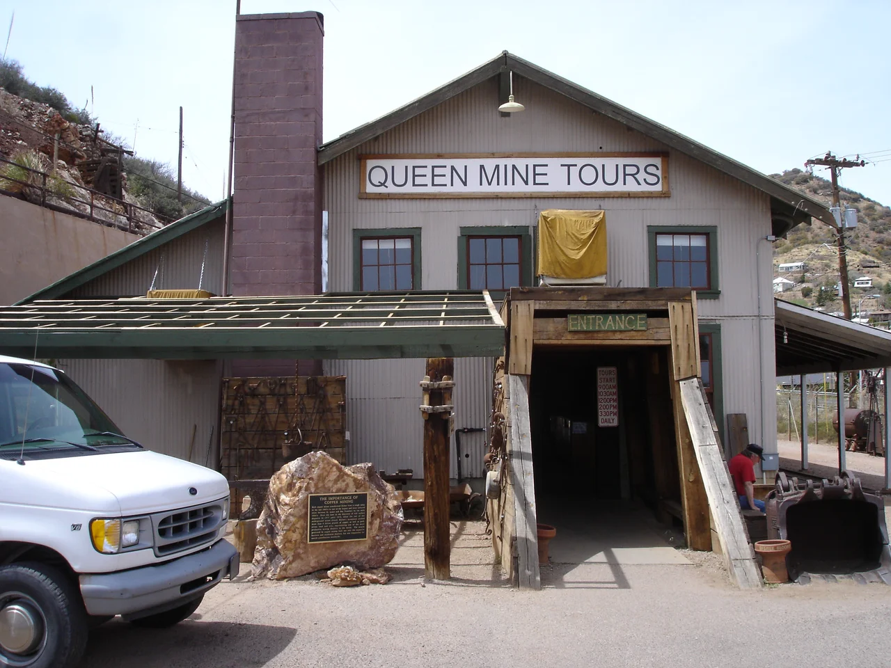 The office / museum of the Queen Mine Tour is this rather unassuming building. The mine train loads its tourist passengers along the right side of the building. Inside they have displays and artifacts from from the mine.
Copper Queen Mine, Bisbee, Arizona.