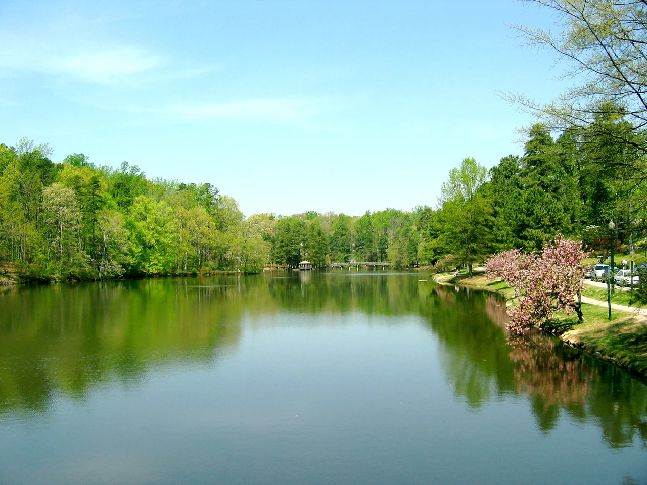 University of Richmond - Looking out over Westhampton Lake from Tyler Haynes Commons
