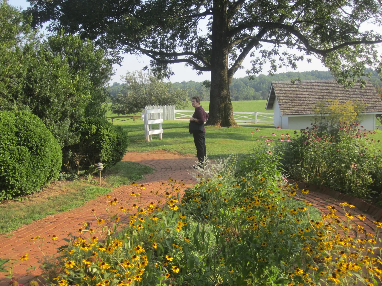 Photograph of Ash Lawn - Highland, home of President James Monroe, in Albemarle County, Virginia. Taken on August 29th, 2006, by RebelAt.