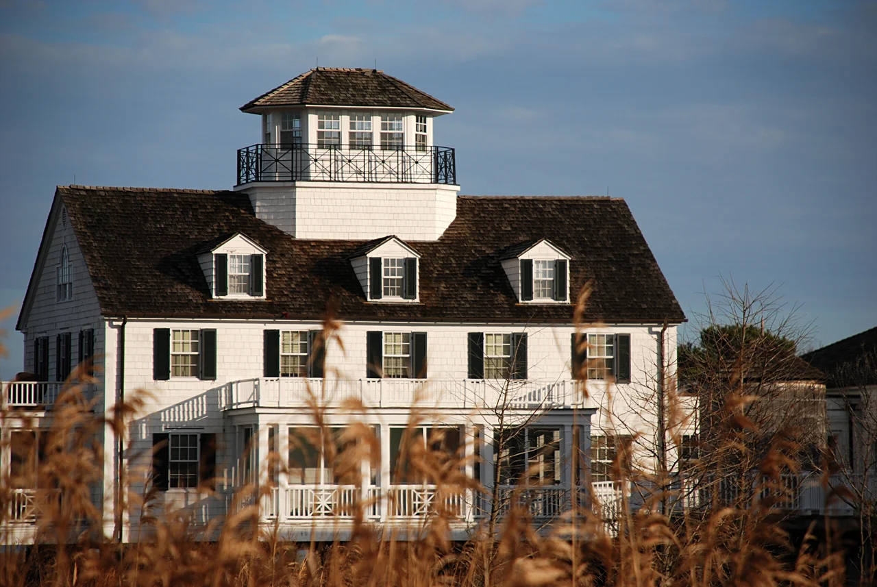 Picture of the Cobb Island Station in Oyster, VA