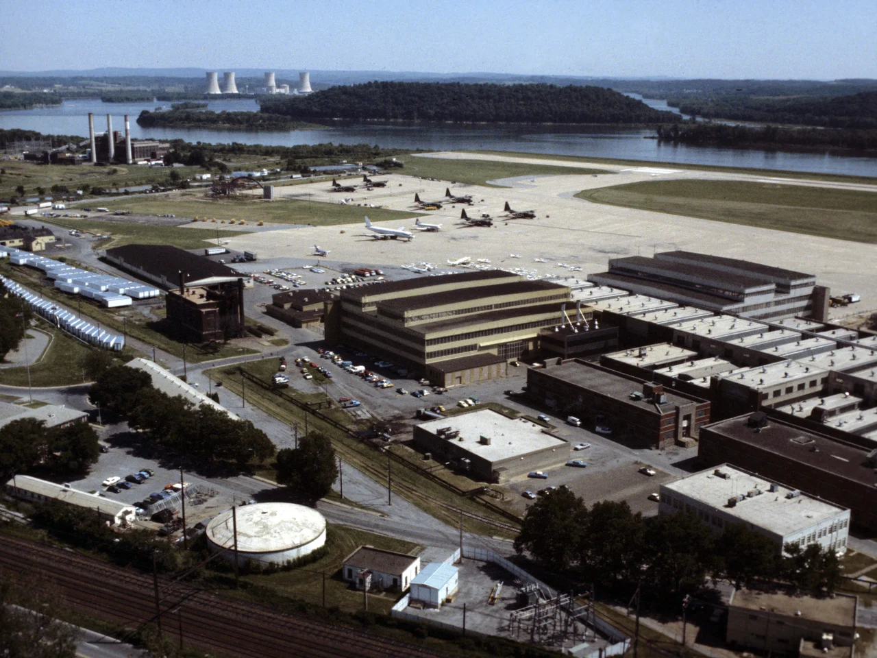 An aerial slide photo of the U.S. Air Force 193rd Tactical Electronic Warfare Group station, Pennsylvania Air National Guard, at the Harrisburg International Airport, Pennsylvania (USA), in May 1979.
The Three Mile Island Nuclear Generating Station after the March 1979 nuclear accident.
The future home of the 193rd is visable on the left side by the Susquehanna River near the top of the photo.