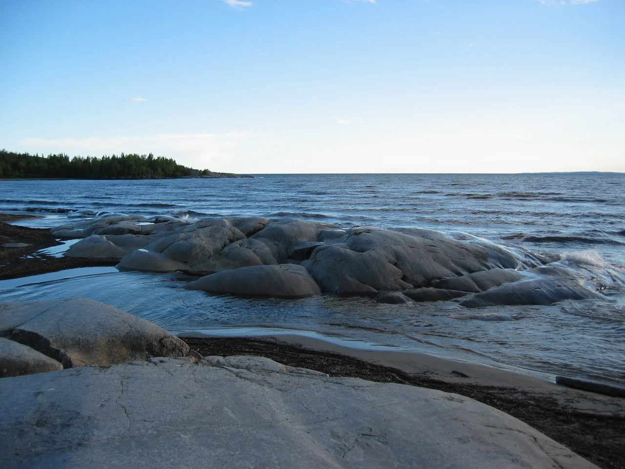 Late afternoon view of rocks on the north shore of Lake Superior at Neys Provincial Park, Ontario, Canada in June 2004