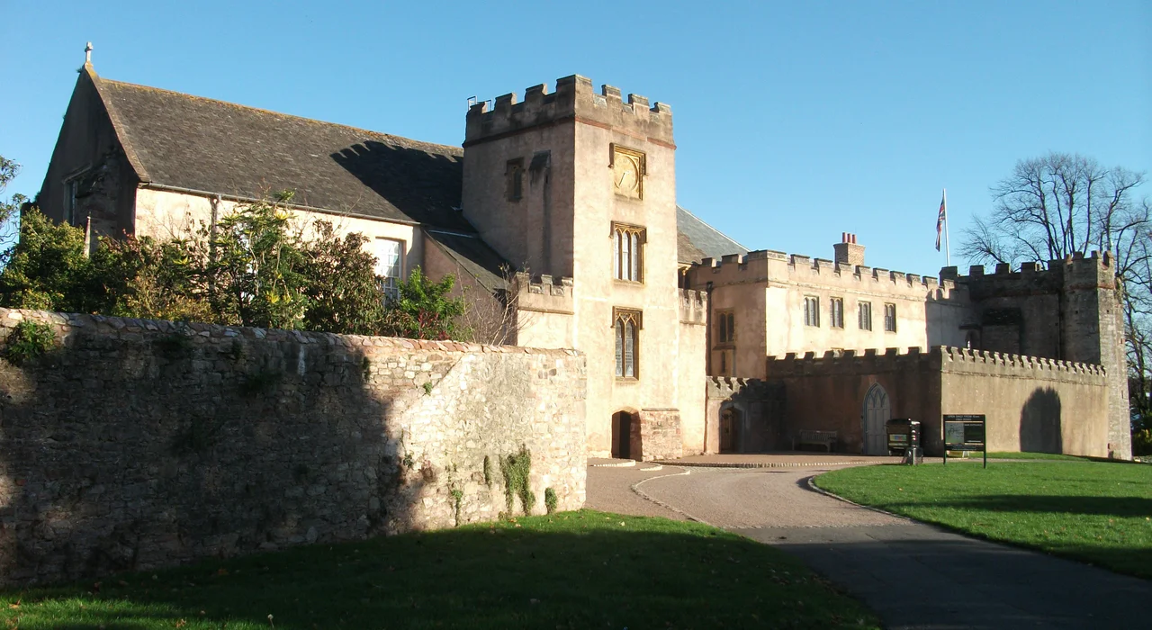 Torre Abbey side entrance