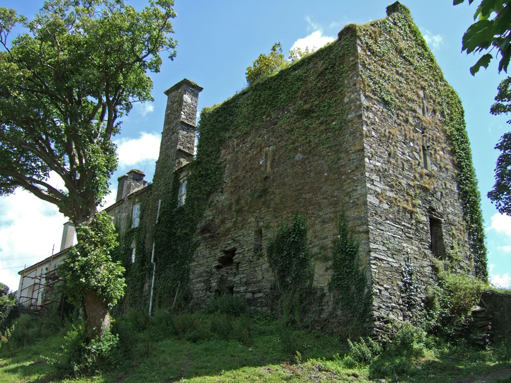 Castle Salem near Ross Carbery More properly known as Benduff, the castle was built during the C15 or C16 by the MacCarthy Reaghs, and unlike most castles in the area, Benduff nestles amongst the hills in a wooded valley. Originally built as a rectangular tower house, an L shaped country house was added during the latter half of the C17. 
For their part in the Battle of Kinsale, the MacCarthys forfeited their lands, and Benduff was granted to a Major Morris, an officer in Cromwell's army. His son William Morris managed to retain the property, even after the Restoration. Under the influence of his friend William Penn (founder of Pennsylvania in the USA), William became a Quaker, and it was he who renamed the house Castle Salem. 

Today the property is owned by the Daly family, who for a donation, give conducted tours of the castle, and also operate a modern B &amp; B from the original C17 house, that gives access to the castle from within its walls.