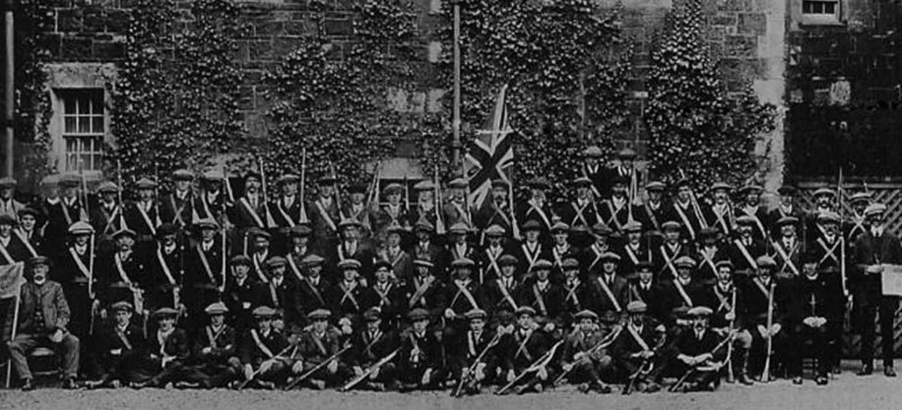 The Tandragee Volunteers pictured at Tandragee Castle. circa 1912