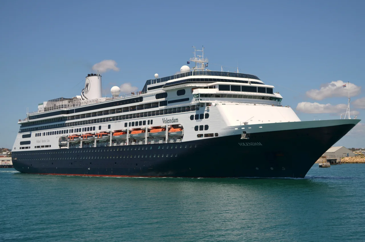 MS Volendam departing from Fremantle Harbour, Western Australia.