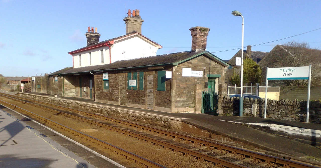 w:Valley railway station, on w:Anglesey.