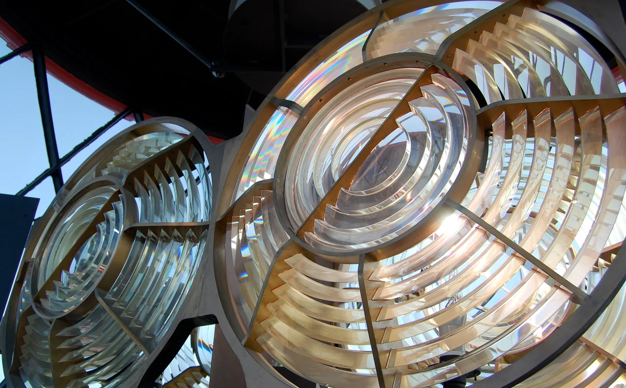 Longstone Lighthouse's twin 'spectacle' Fresnel lens optic