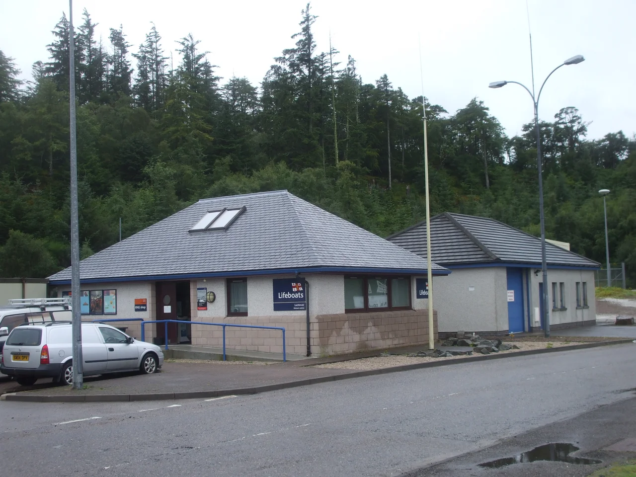 Lifeboat station, Lochinver,
Data from Geograph:
Description: NC0922 :: Lifeboat station, Lochinver, near to Baddidarach, Highland, Great Britain
ICBM: 58.146498066979, -5.2465908152508
Location: (about 1 km from) near to Baddidarach, Highland, Great Britain.