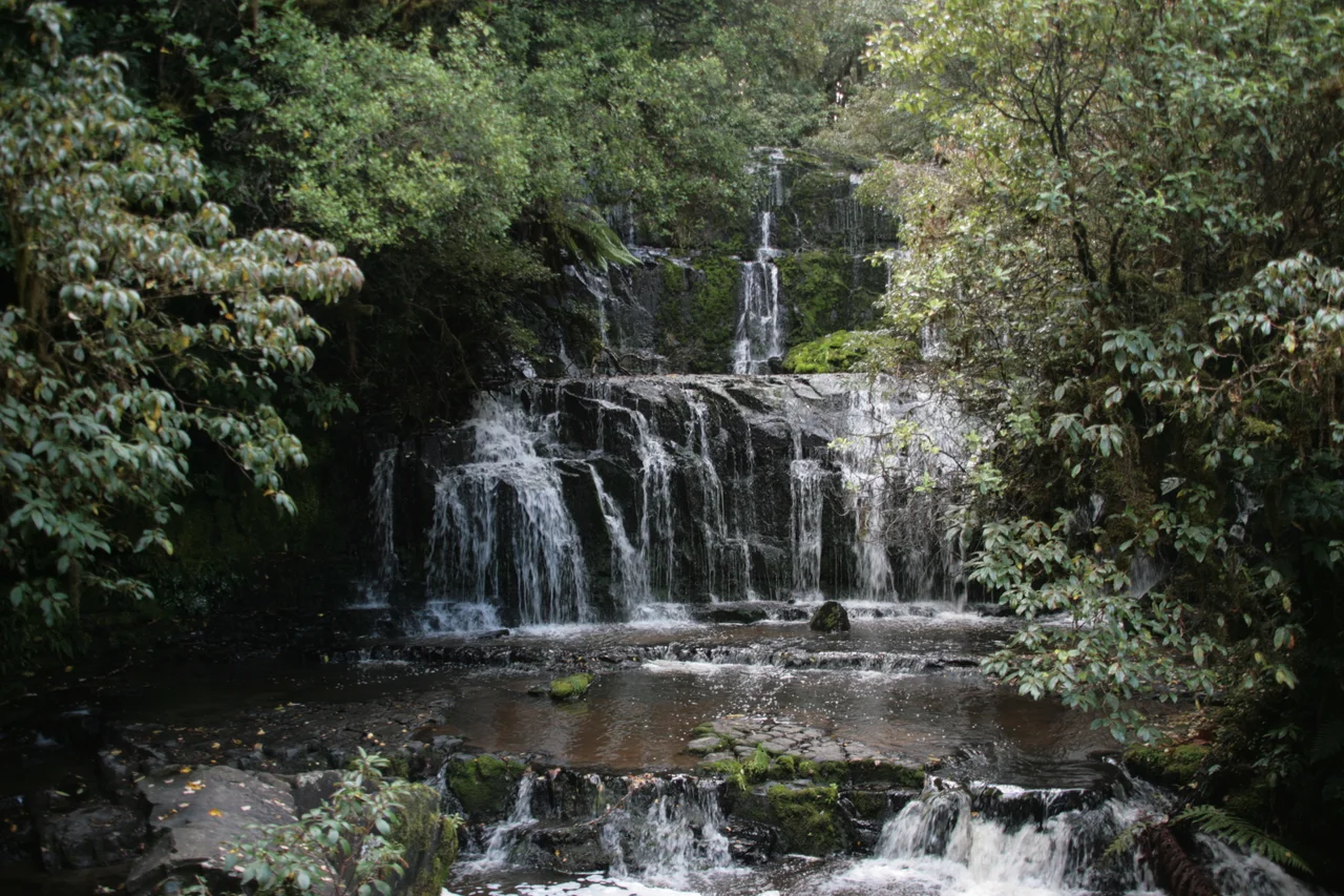 Waterfalls in southeastern New Zealand, Purakaunui Falls.