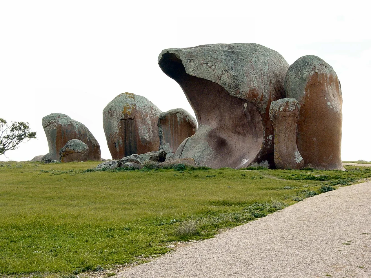 Murphy's Haystacks in the Eyre Peninsula.