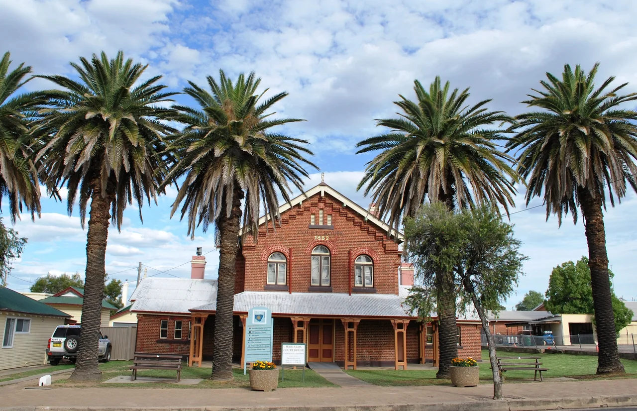Court house at en:Warialda, New South Wales