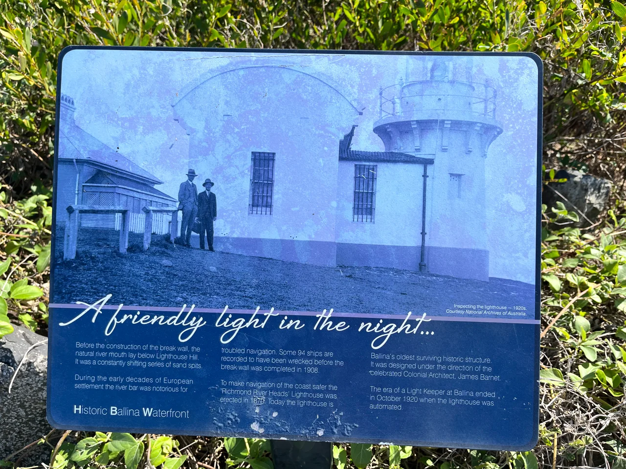 The order of these signs is not indicated and may not be complete.
This sign relates to the construction of the lighthouse. This is known as the Richmond River Light and also as the Ballina Head Light.