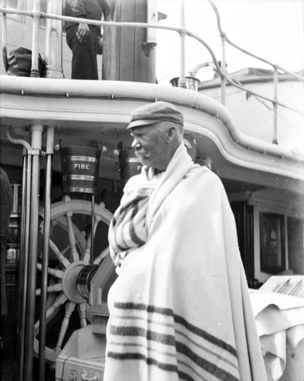 A survivor from the 'Elingamite' onboard HMS 'Penguin'.jpg