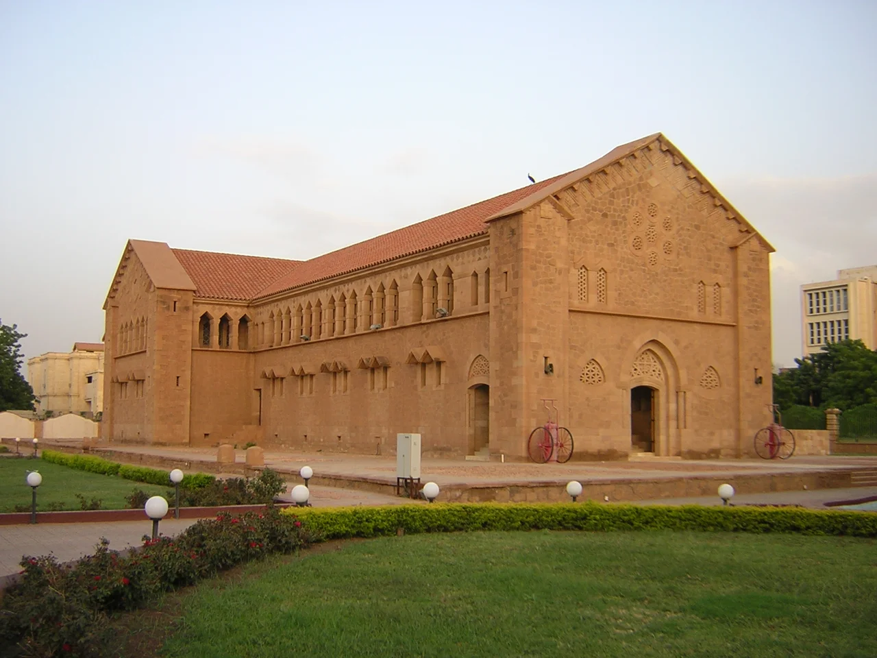 The Republican Palace Museum in Khartoum is housed in the former Anglican Cathedral (1912), confiscated by the Sudan Government in 1971. The old British Governor's Palace (1884)