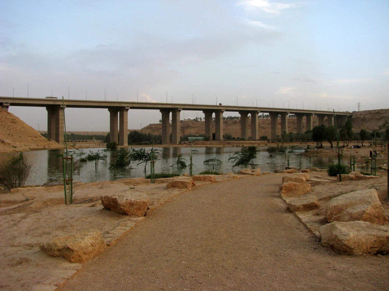A large and scenic lake had formed after the rains, and there were several families enjoying the unusual experience of a lake in Riyadh