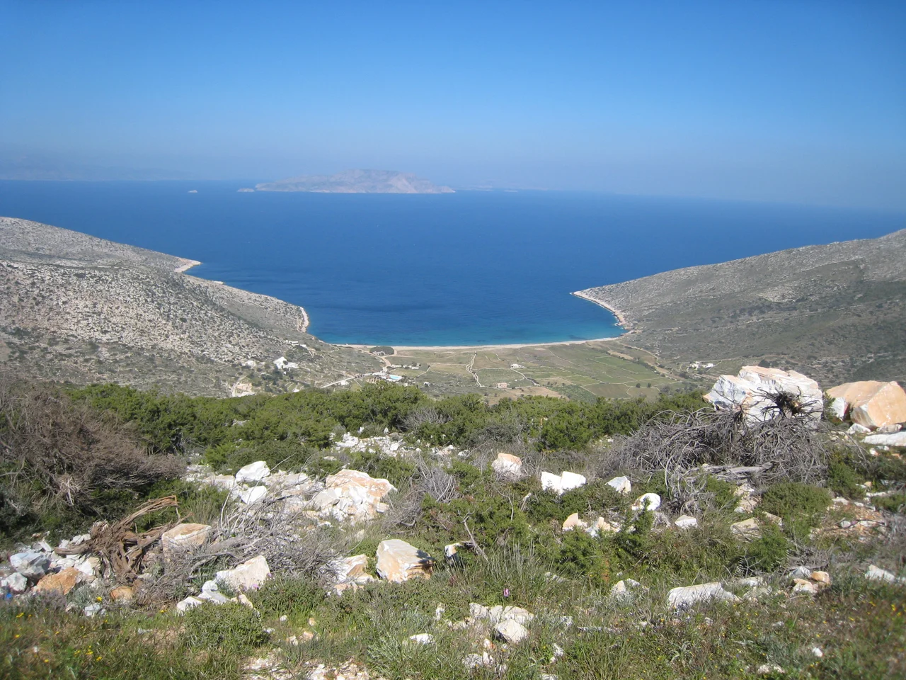 Agia Theodoti Bay, Ios island, Cyclades, Greece
Island of Iraklia in the background