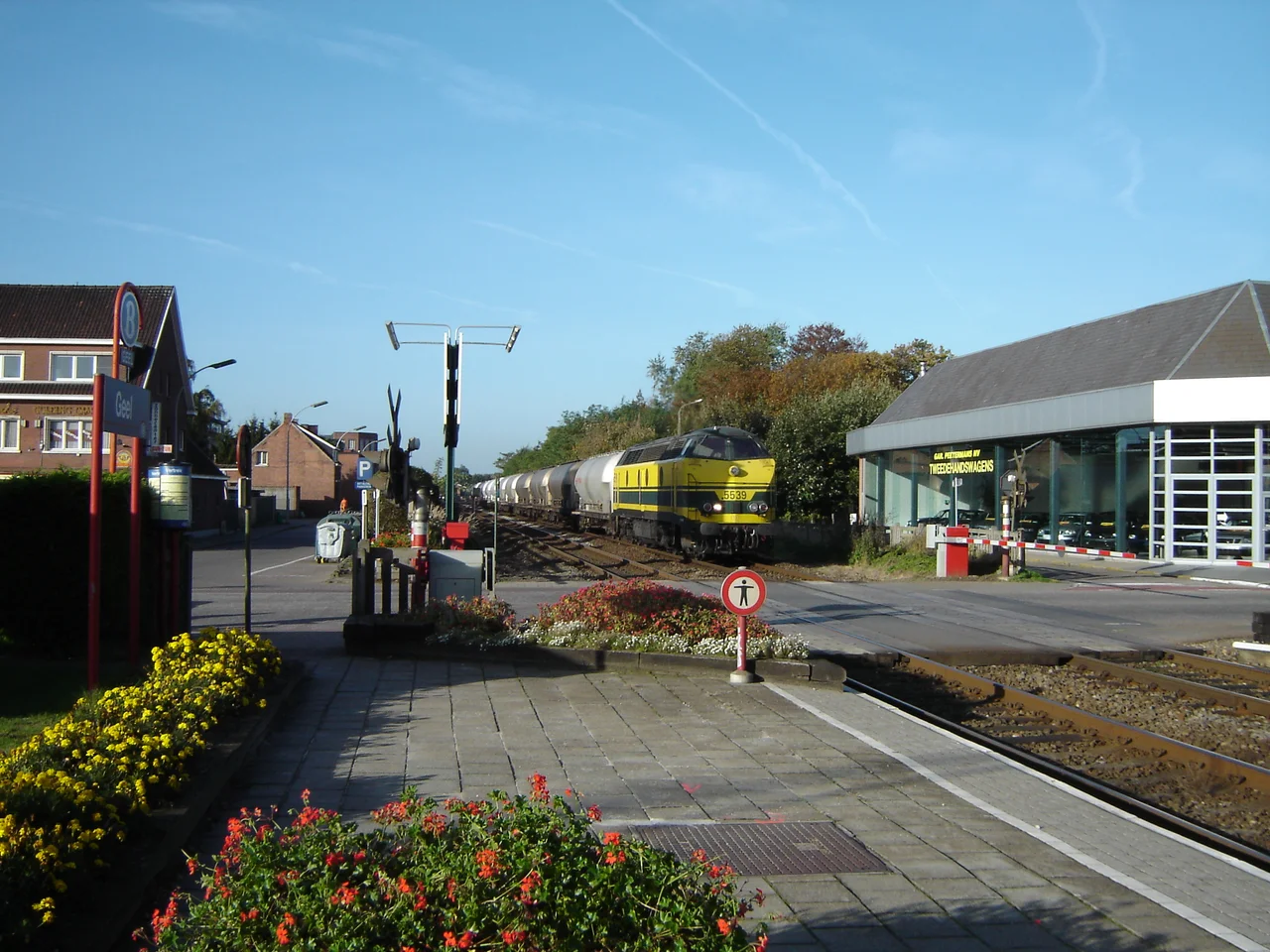 Train station in Geel taken on October 22, 2004.