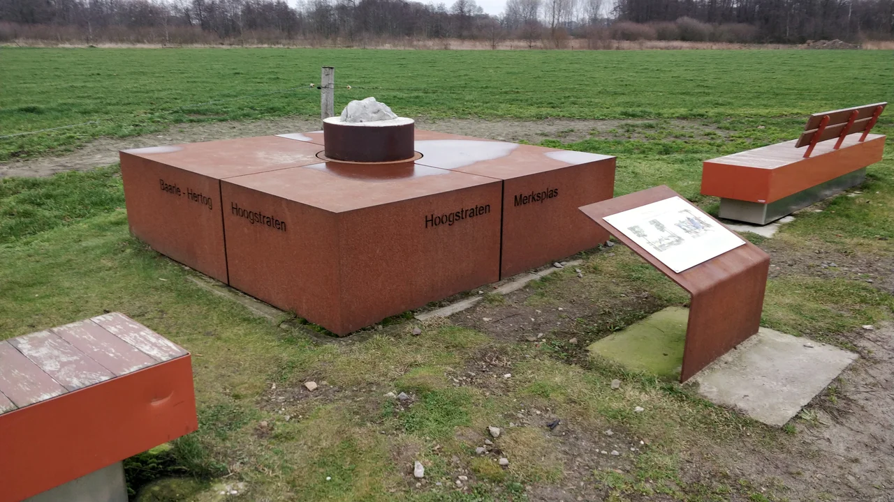 Voormalig gemeentehuis van Baarle-Hertog, naar ontwerp van Pieter Jozef Taeymans