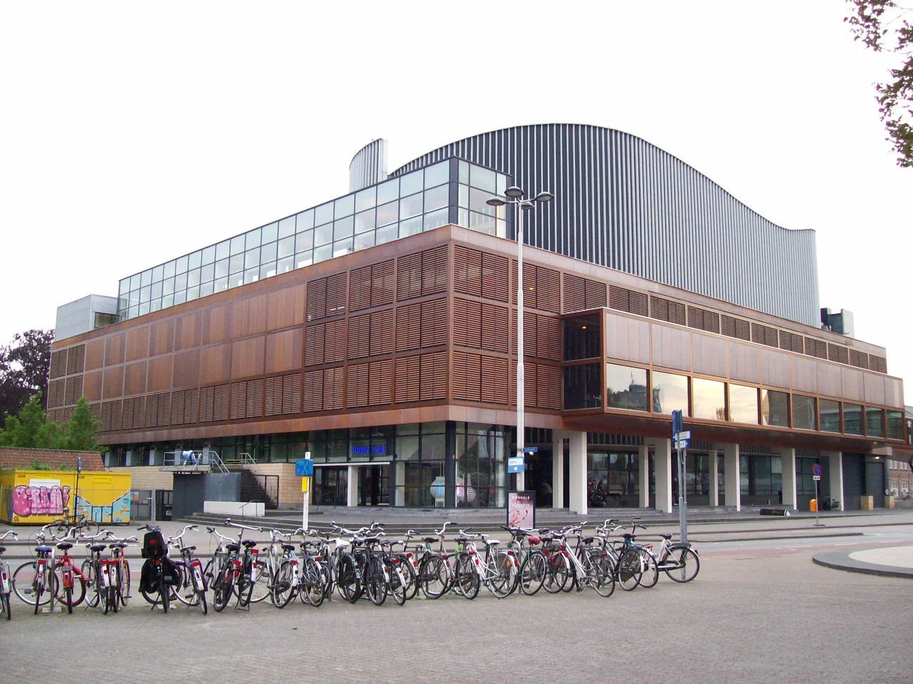 Concertzaal, Tilburg in 2009 (Architect: Jo Coenen)