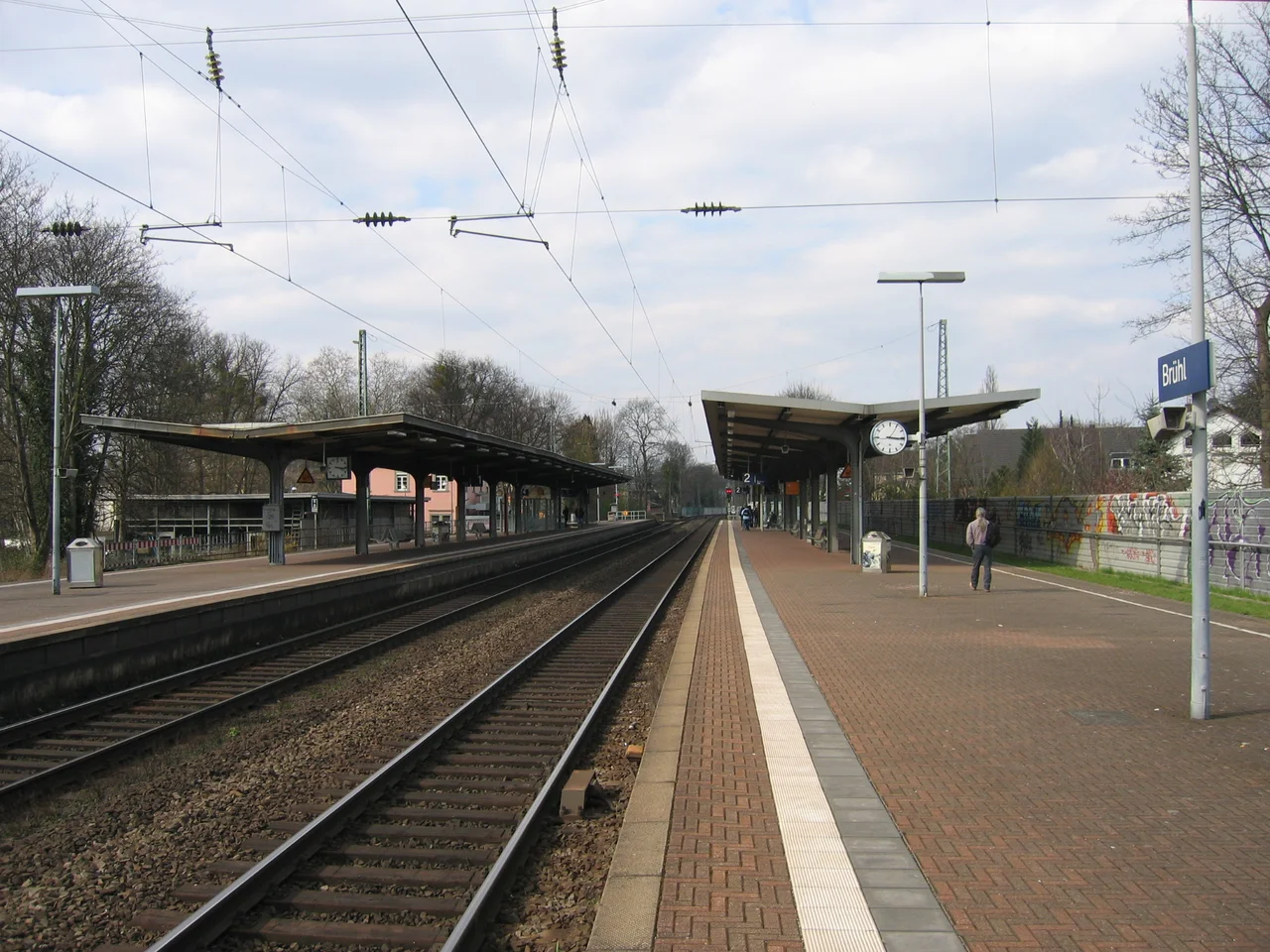 Bahnhof Brühl, Rhein-Erft-Kreis. Blick in Richtung Norden.