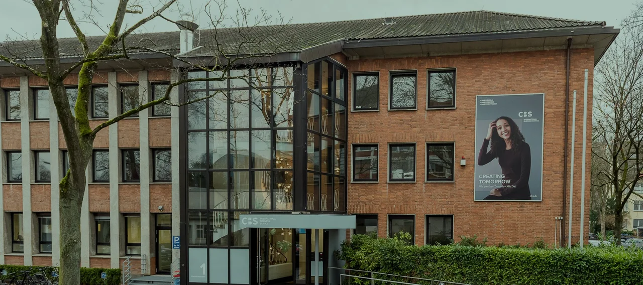 Haupteingang des Campus Köln