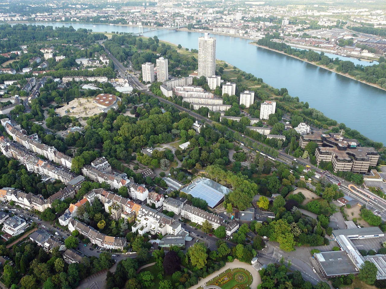 Luftaufnahme des Kölner Zoos.