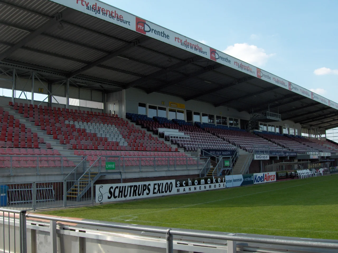 Univé Stadion Emmen Hoofdtribune