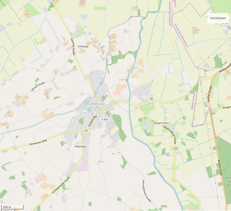 Das Dorf Hunteburg mit seinen verschiedenen Ortsteilen liegt am Fluss Hunte. Hier bei Openstreetmap.org (siehe hier).