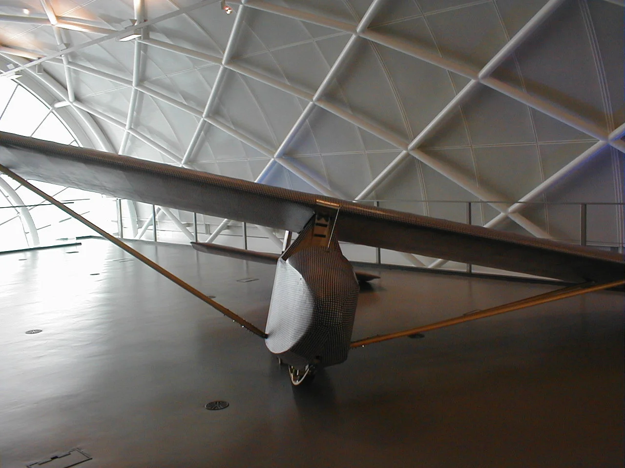 The only known picture of the Colditz glider: assembled by Bill Goldfinch and Jack Best in the lower attic above the chapel.
Photograph taken April 15th 1945 by Lee Carson, one of two newspaper correspondents assigned to Colonel Leo Shaughnessy's task force which relieved the Castle.

Image:Originalglider.jpg (english wiki)