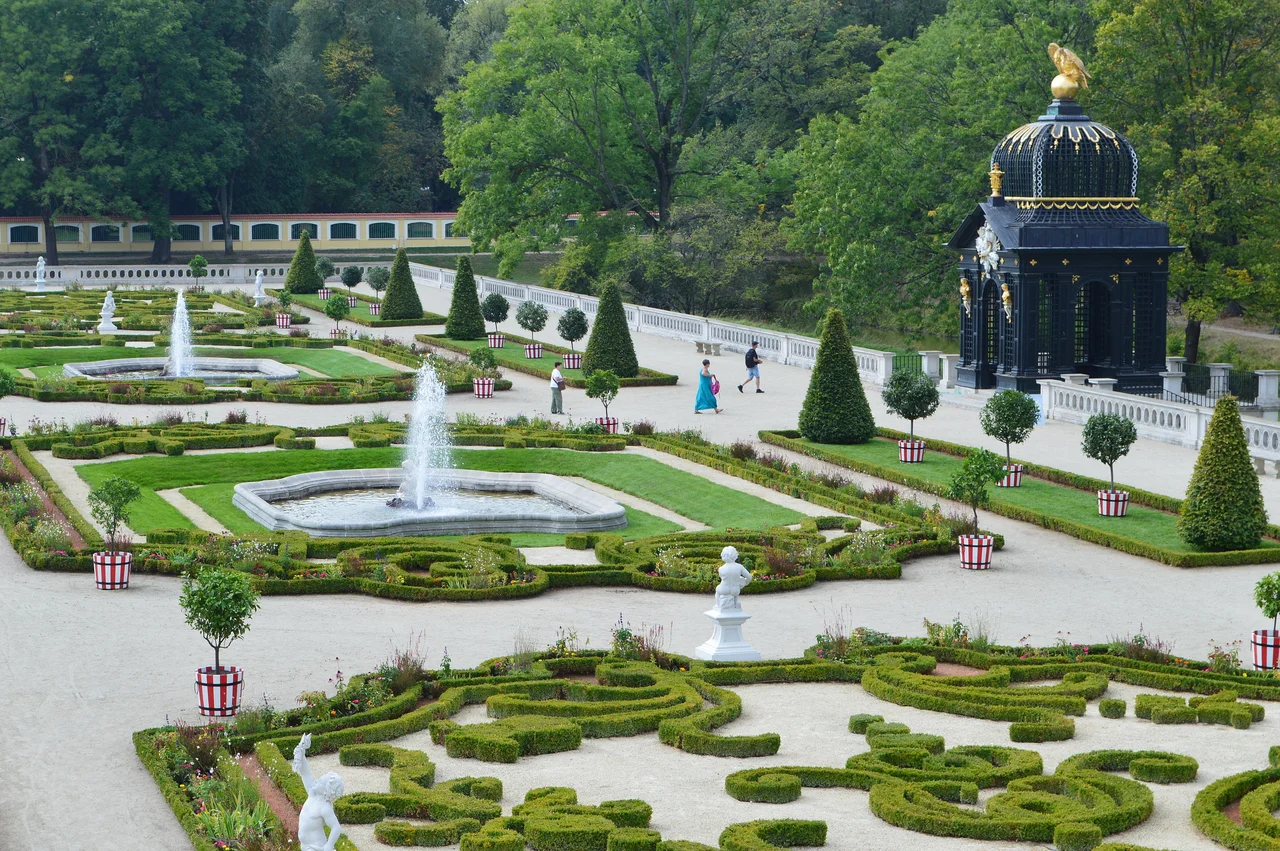 Branicki Palace Garden with Eagle Pavilion, Białystok.
Białystok  is the largest city in northeastern Poland and the capital of the Podlaskie Voivodeship. It is located in the Białystok Uplands of the Podlachian Plain on the banks of the Biała River. Białystok has historically attracted migrants from elsewhere in Poland and beyond, particularly from Central and Eastern Europe. This is facilitated by the nearby border with Belarus also being the eastern border of the European Union, as well as the Schengen Area.

The first settlers arrived in the 14th century and a town grew up receiving its municipal charter in 1692. Białystok has traditionally been one of the leading centers of academic, cultural, and artistic life in Podlachian Plain, and the most important economic center in northeastern Poland. The city continues to reshape itself into a modern middle-sized city and was on the short-list for 2016 European Capital of Culture.The Scotch Mist Gallery contains many photographs of historic buildings, monuments and memorials of Poland.