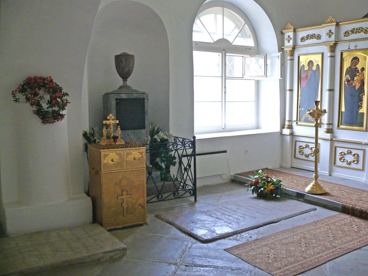 Gavriil Derzhavin and his wife grave in Khutynsky monastery. Ilmen sea coast near Erunovo village. Novgorodsky district, Novgorod oblast, Russia