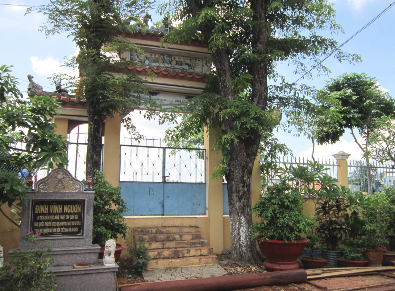Làng bè Châu Đốc (2013) (cropped).jpg