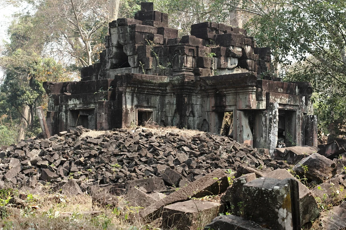 Remaining parts of the central sanctuary of Preah Khan of Kampong Svay, Cambodia