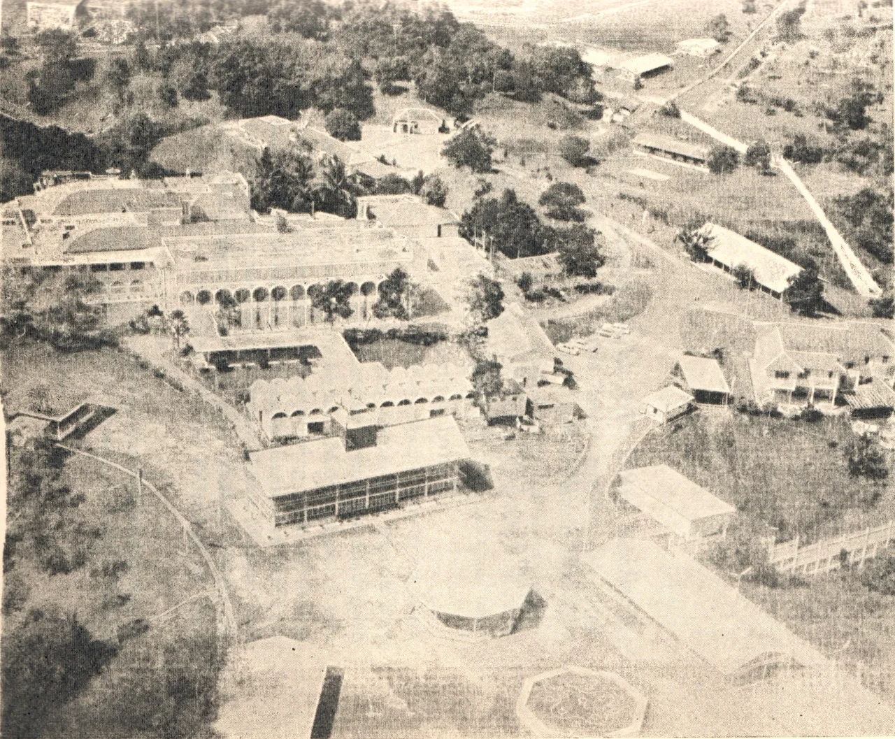 Aerial view of Istana Darul Hana.
Date: April 9, 1959
Place: Brunei
Occasion: Address in Celebration of Hari Raya Aidilfitri
