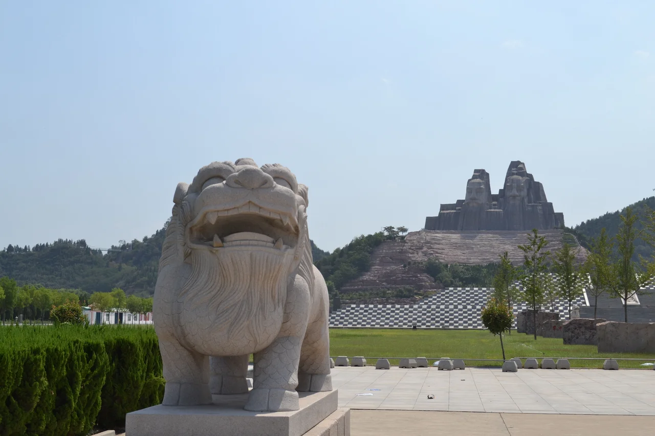 First Emperors, Yellow River Park, Zhengzhou, Henan Province