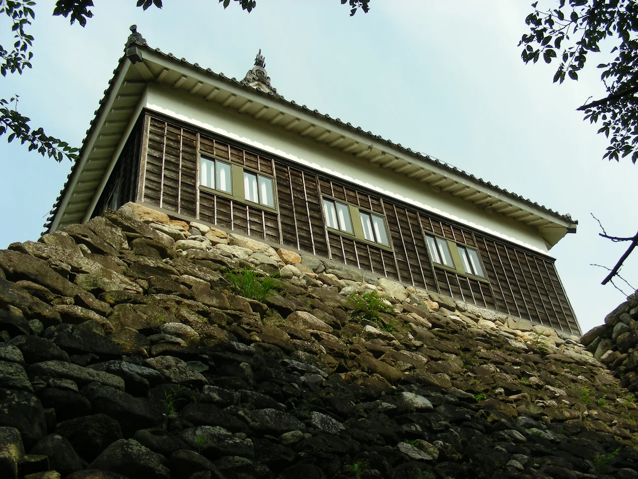亀山城多聞櫓（復元前）